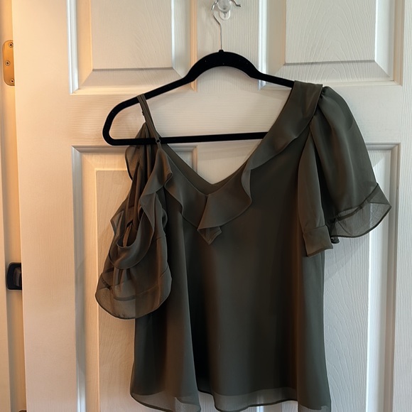 1. State Top - Picture 4 of 6